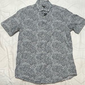 Murano men’s medium button up shirt